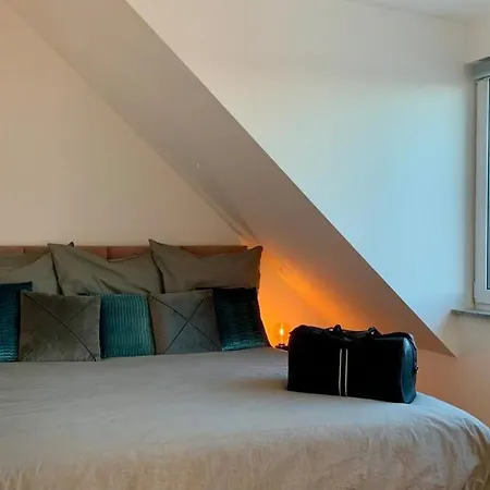 Luxury Penthouse Jacuzzi, Pool Table, Bbq & Desks * Berlin