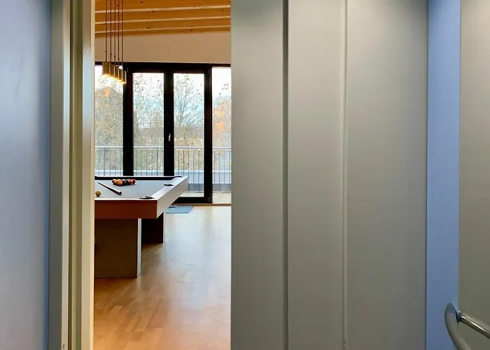 Hotel Luxury Penthouse Jacuzzi, Pool Table, Bbq & Desks Berlín