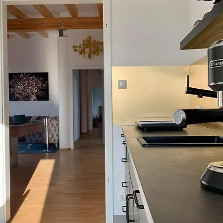 מלון Luxury Penthouse Jacuzzi, Pool Table, Bbq & Desks *