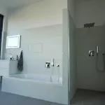 Luxury Penthouse Jacuzzi, Pool Table, Bbq & Desks *