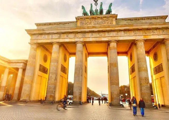 酒店 Luxury Penthouse Jacuzzi, Pool Table, Bbq & Desks *